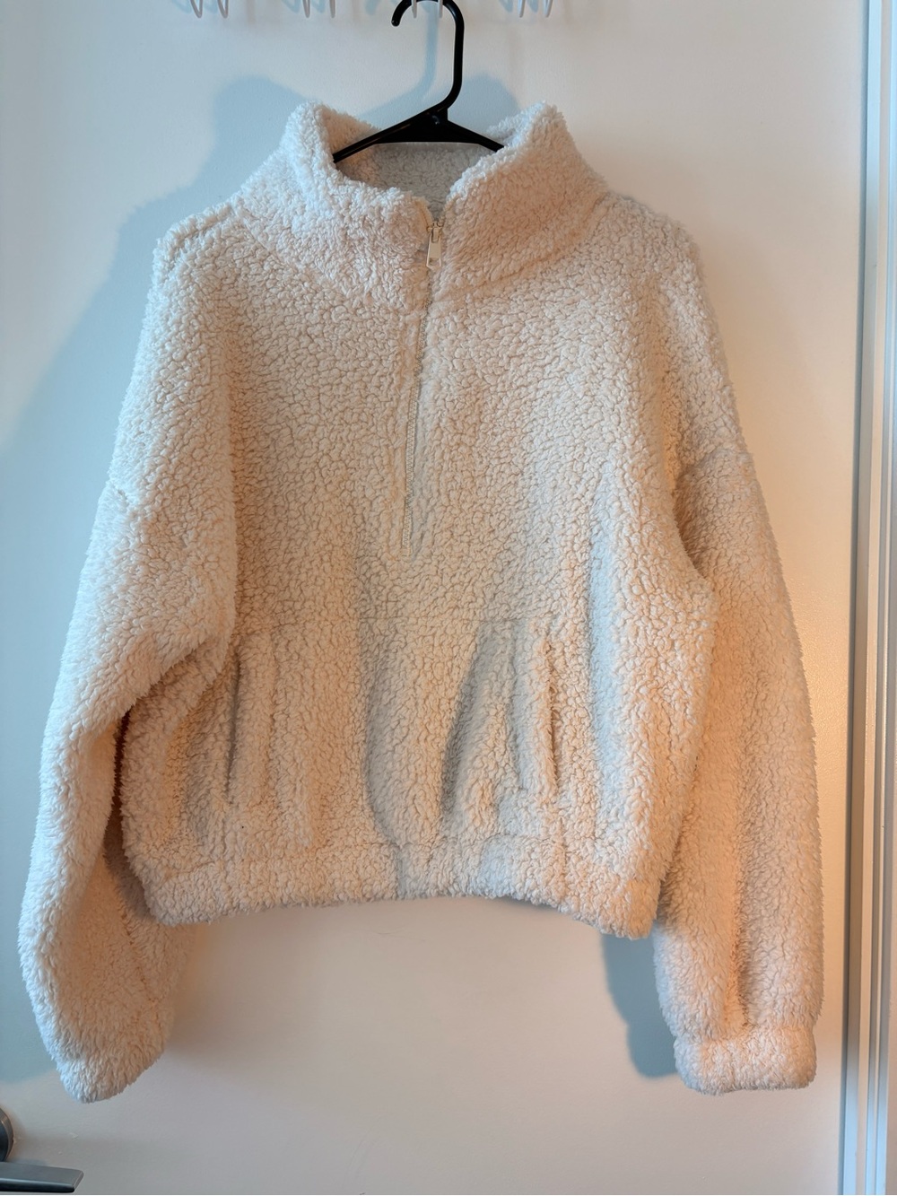American Eagle “This Feels Seriously Huggable” Sherpa Quarter-Zip – XS